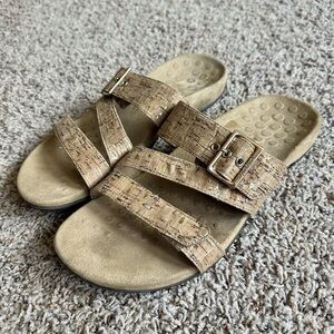 VIONIC SKYLAR SLIDE SANDALS SZ 10 (42) VERY GOOD CONDITION